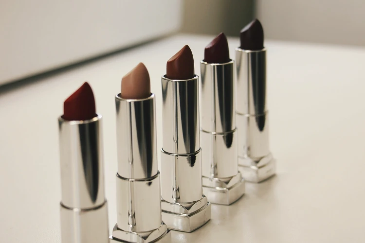 lipsticks beauty bags